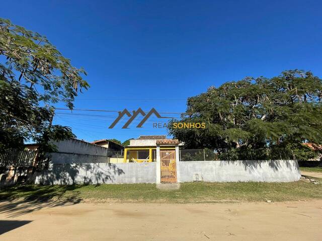 #RS253 - Casa para Venda em Araruama - RJ - 2